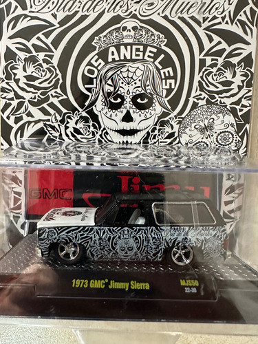 Gmc Jimmy Sierra 1973 Día De Muertos M2 Mijo Exclusives 1:64 Blanco (Usado)