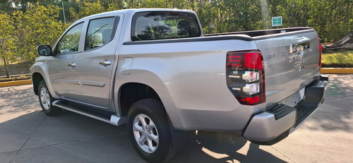 Mitsubishi L200 2.5 Di-d Cabina Doble 4x4 Mt