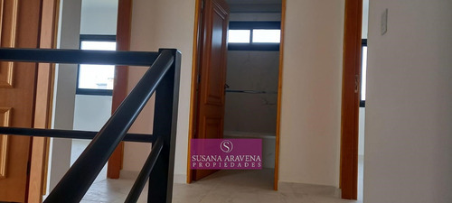 Casa En Alquiler En Puertos Del Lago, Escobar