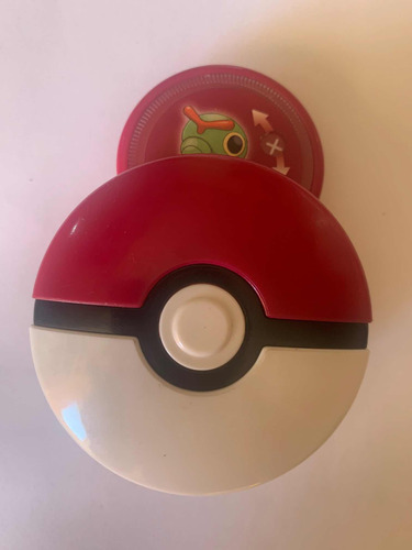 Pokemon Pokebola Y Disco De Pokemon Caterpie (Usado)