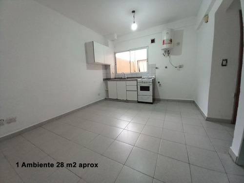 Venta De Edificio Sobre Calle Alem Al 700, Morón