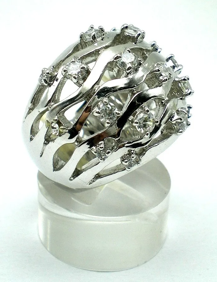Anillo Pagoda De Plata 925 Y Zafiros Blancos