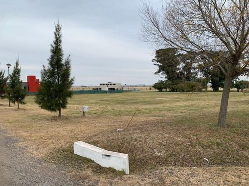 Lotes En Venta En El Mirador Club De  Campo .