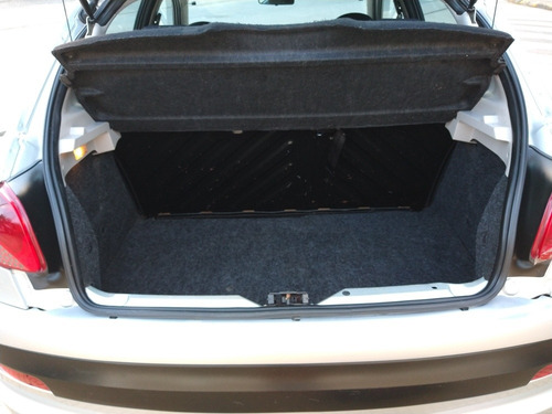 Peugeot 207 1.9 Sedan Xs 2009