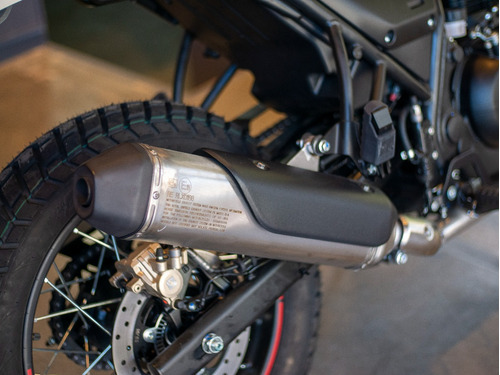 Imagen 17 de 25 de Royal Enfield Scram 411 Graphite Red Entrega Inmediata