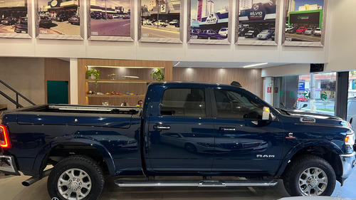 RAM Ram 3500 6.7 Laramie Night Edition Cab. Dupla 4x4 Aut. 4p