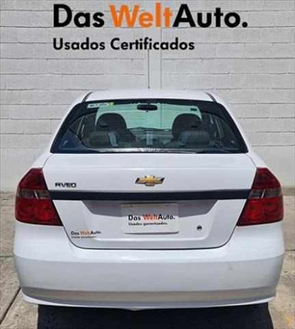 Imagen 5 de 11 de Chevrolet Aveo Ls J 4p L4 1.6l Aa Cd Mp3 Usb R-14 At 2017