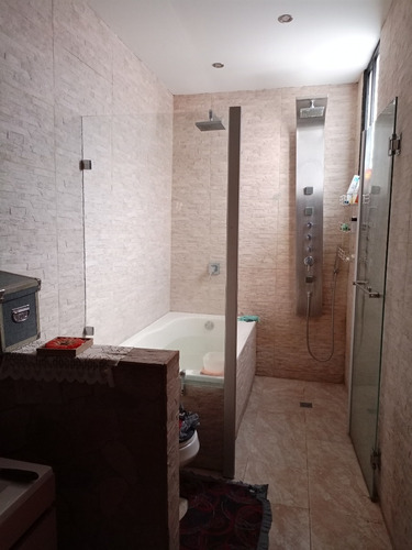 Imagen 12 de 19 de Best House Vende Hermosa Casa En Llano Alto Carrizal