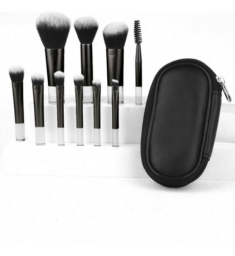 A Set De 10 Minibrochas De Maquillaje