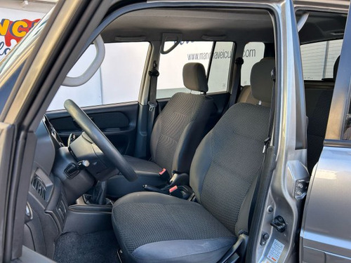 Mitsubishi Pajero TR4 Pajero TR4 2.0 4X2 16V 140CV FLEX 4P MANUAL