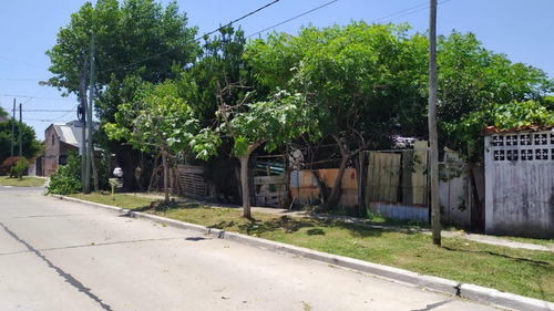 Imagen 14 de 20 de Venta Casa Con Local A Refaccionar En Berazategui.