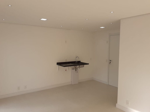 Imagem 2 de 18 de Apto Sé | 1 Quartos | 28 M² | Cond: R$360.00 | 0 Vagas - 1drnin4