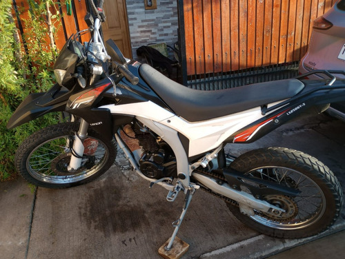 Moto Loncin Lx250gy3 Año 2019 