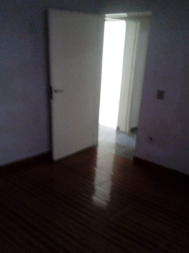Casa Térrea 3 Quartos Área Serviço - Piedade - Aec3137
