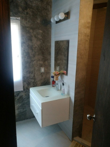 Imagen 9 de 13 de Venta Townhouse Playa El Yaque