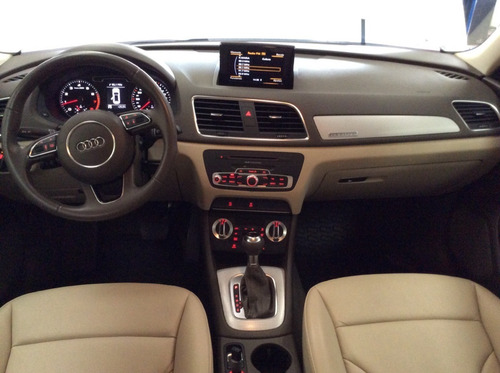 Audi Q3 2.0 Luxury 211hp At 2013