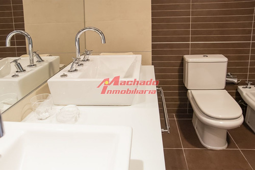 Imagen 28 de 30 de Apartamento En Venta De 3 Dormitorios En Playa Brava
