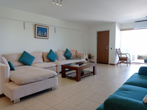 Apartamento En Península - Ref: 2840