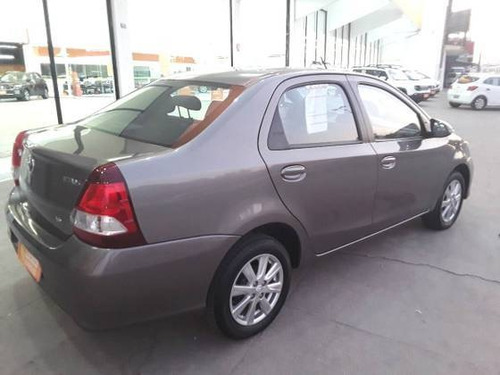 Imagem 7 de 9 de Toyota Etios 1.5 X Plus Sedan 16v Flex 4p Automático