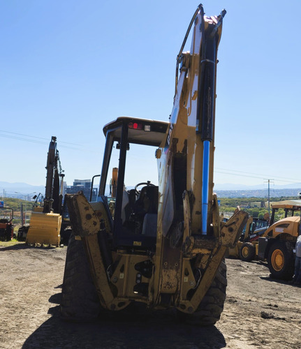 Retroexcavadora Caterpillar 416f2 4x4 2017