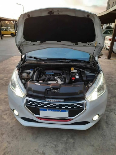 Peugeot 208 Gti
