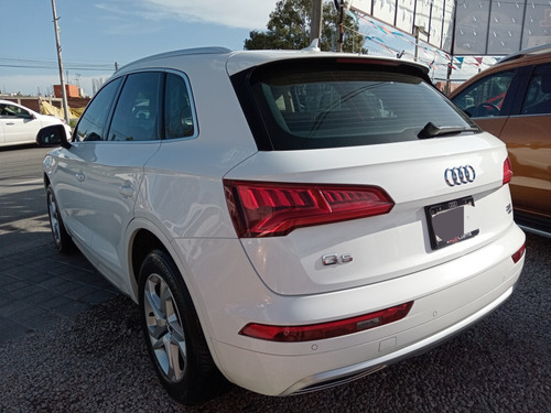 Audi Q5 2.0 L T Select Dsg