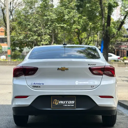 Chevrolet Onix 1.0T Lt