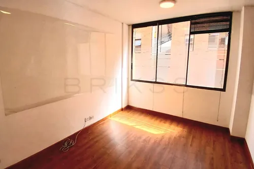 Oficina En Arriendo/venta En El Chico. Cod A6947
