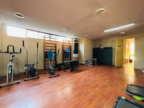Se Vende A Pasos Parque Bustamante, 3 Dormitorios, Santiago