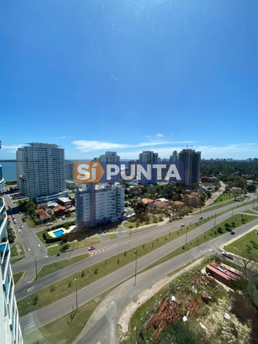 Imagen 9 de 11 de Apartamento En Alquiler - Mansa