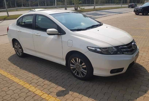 Imagem 2 de 8 de Honda City 2014 1.5 Lx Flex Aut. 4p