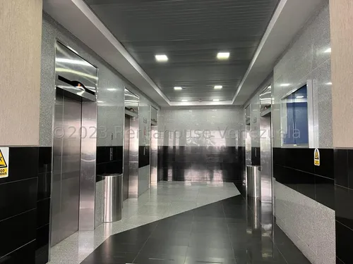 Oficina En Venta - Mls #24-6519