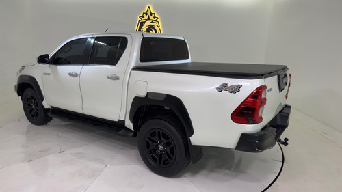 Toyota Hilux 2.8 Tdi Srx Cab. Dupla 4x4 Aut. 4p