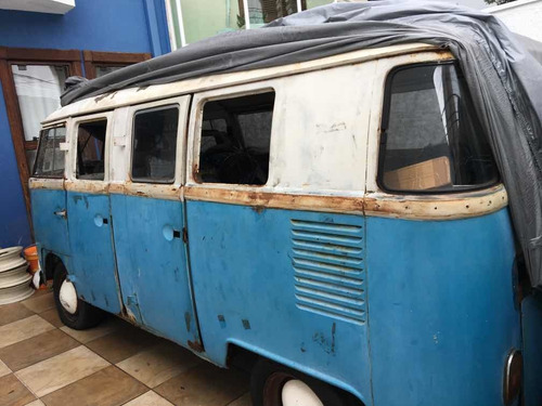 Kombi 6 Portas, Volkswagem Kombi 6 Portas