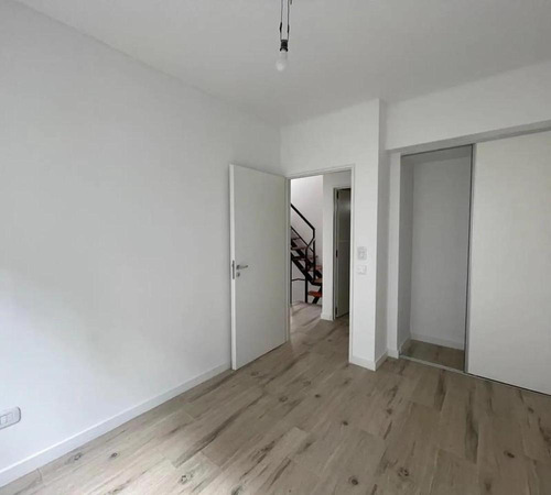 Ph En Triplex Con Terraza Propia En Venta
