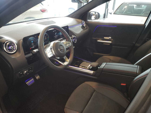 Mercedes Benz Gla200 Con Kit Amg Line 2021