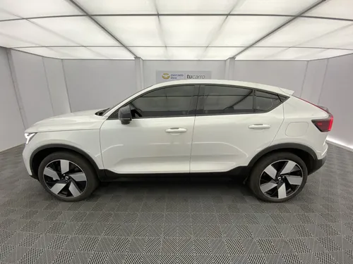 Volvo C40 Ultimate P8