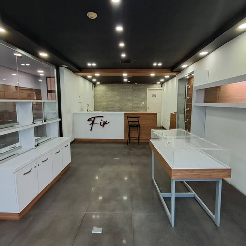 Se Alquila Local Comercial En C.c. Cristal, Naguanagua | Ap