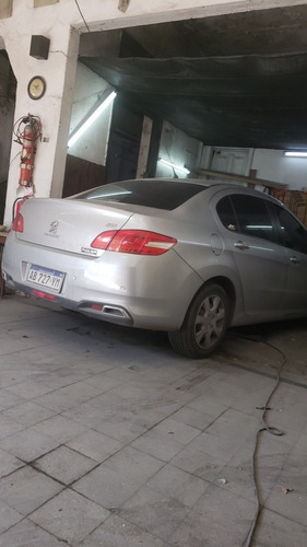 Imagen 15 de 18 de Peugeot 408 2017 1.6 Active 115cv