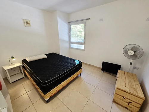 Departamento En Alquiler Temporario C/ Cochera En Centro