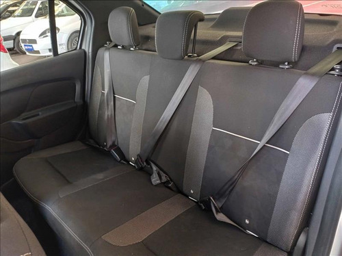 Imagem 13 de 14 de Renault Logan 1.0 Zen Flex Manual 2020