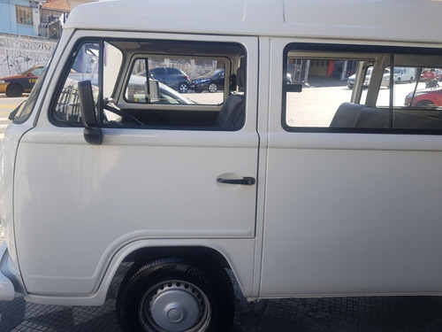 Imagem 7 de 23 de Volkswagen Kombi 2012 1.4 Standard Total Flex 3p