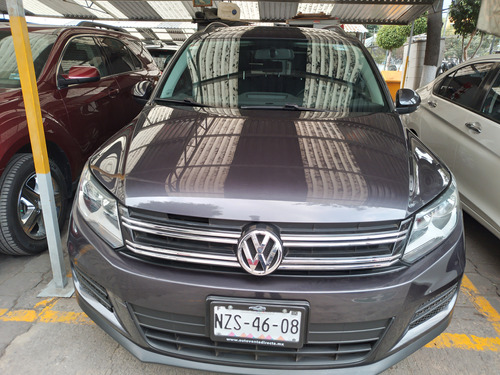 Volkswagen Tiguan 2.0 Sport&style At