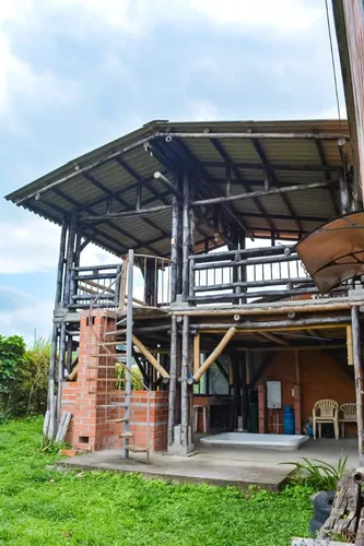 Casa Campestre En Arriendo Via Chinchina (279059917).