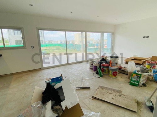Imagen 13 de 30 de Casa En Venta Santa Lucia