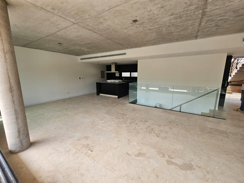 Anima Domi Duplex A Estrenar