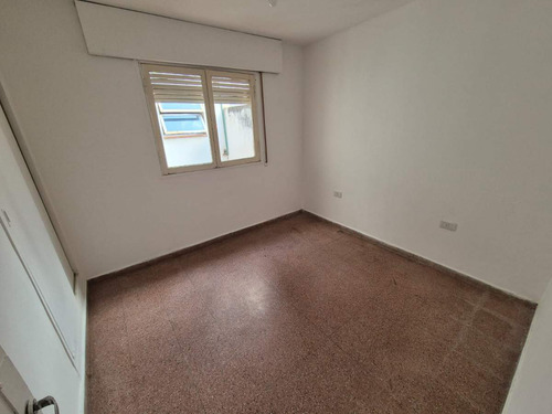 Departamento En Alquiler - Santa Rosa 1ro