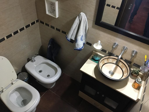 Imagen 9 de 12 de Casa En Venta En Caseros