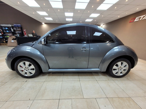 Imagen 10 de 15 de Volkswagen New Beetle 2008 2.0 Advance