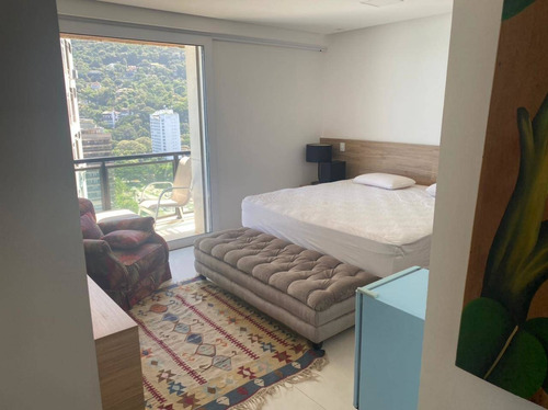 Imagem 27 de 30 de São Conrado Cobertura Duplex Frontal Mar Com Vista Pedra Da Gávea Finamente Decorada Por Arquiteto 4 Suítes 3 Vagas 470m2. - 1873 - 69383469